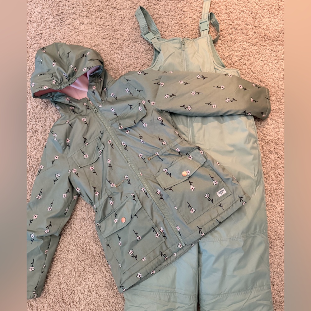 OshKosh B'gosh Green Floral Puffer Jacket & Overalls